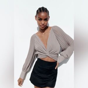 NWT Zara Long Sleeve Front Twist Gray Blouse